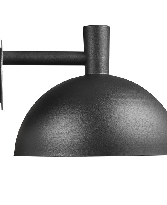 Vonkajšie nástenné svietidlo Arki 35 od Nordluxu s elegantným vzhľadom z čierneho matného kovu alebo v galvanizovanom vyhotovení